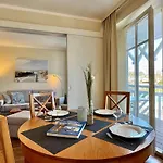 303, Seepark